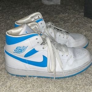 Jordan 1 unc(w)